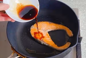 寶寶最愛 照燒三文魚加小熊飯糰