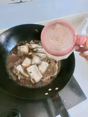 爸爸牌–紅燒帶魚