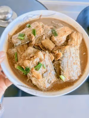爸爸牌–紅燒帶魚