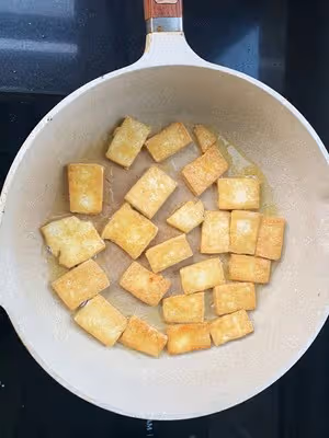 吃過一次就會愛上的－小白菜燉豆腐
