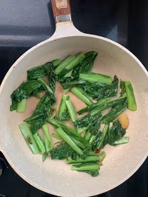 吃過一次就會愛上的－小白菜燉豆腐