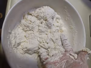 【毛毛蟲香腸包】一次發酵，美味停不下來