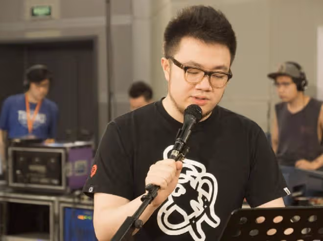 宋丹丹兒媳家中內景意外曝光,30萬沙發擺大廳,2萬音響丟牆邊
