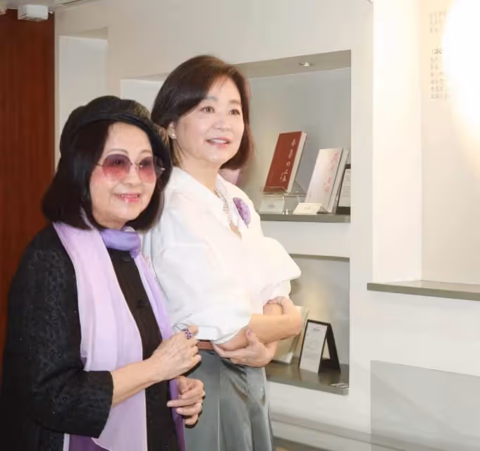 不甘心做闊太重返校園!68歲林青霞零濾鏡「真實狀態」曝光,網友:歲月不敗美人