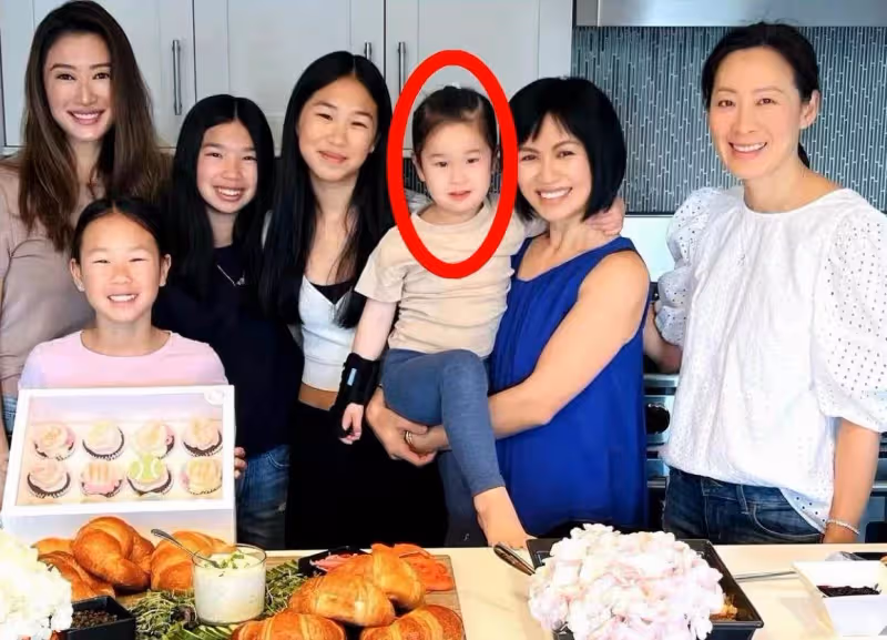 謝婷婷首度公開3歲女兒正面照,非混血兒,長得像謝霆鋒倆兒子