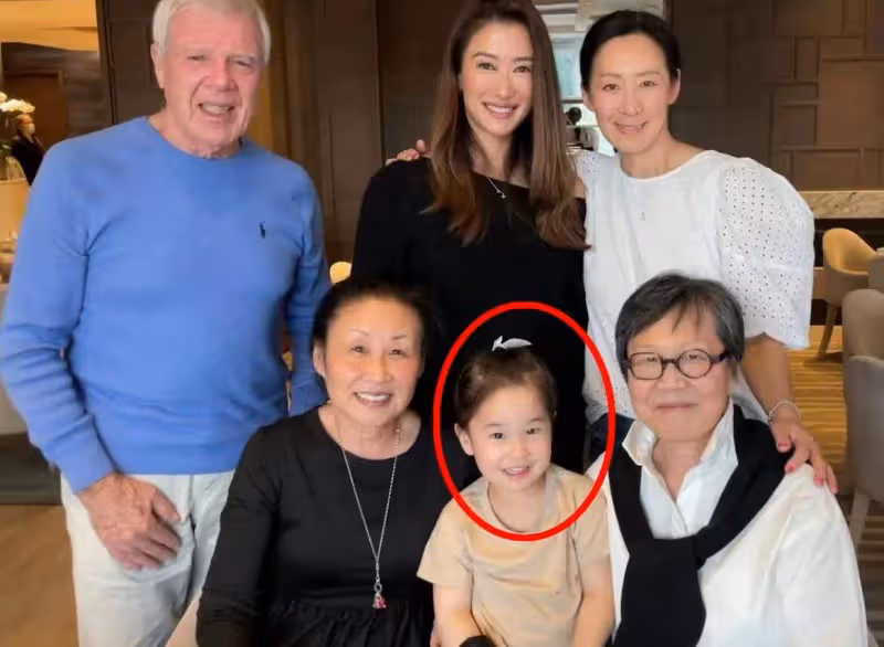 謝婷婷首度公開3歲女兒正面照,非混血兒,長得像謝霆鋒倆兒子
