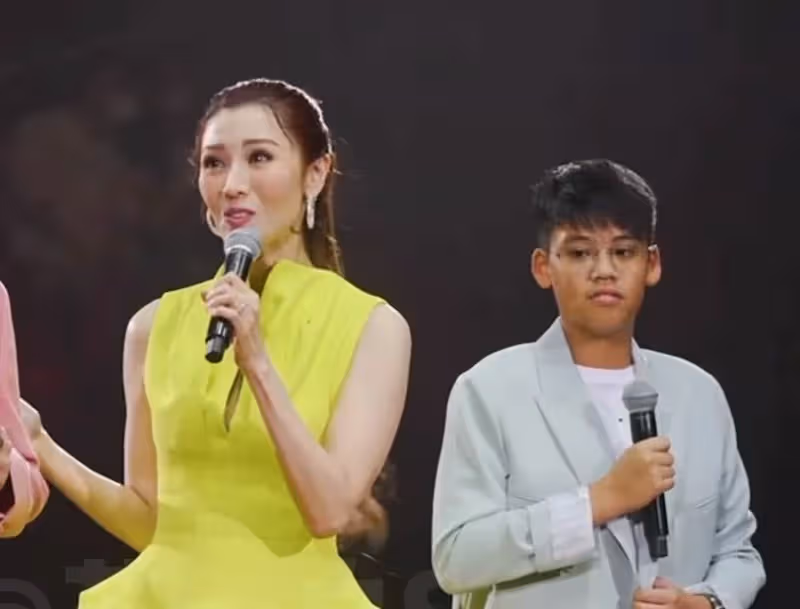 都說沈月遺傳了邱淑貞美貌,不料,他女兒才是星二代里的顏值TOP