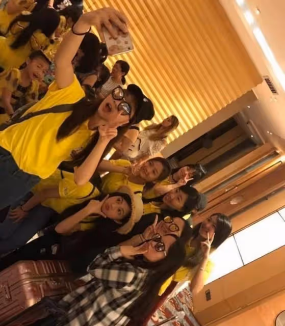 放棄學業進入行業!TVB高層小花跟隨已故父親的教導走無悔之路,希望能賺錢養