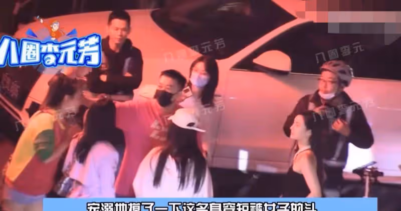 於正導演與五位美女共進晚餐,對美女示好,馬蘇現身