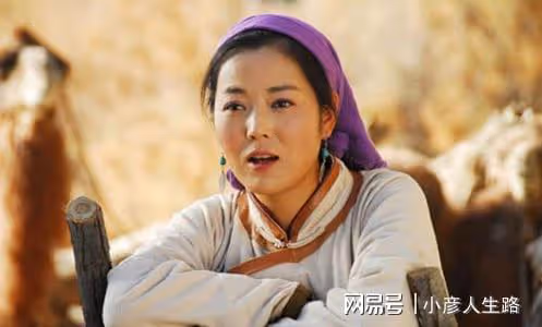 「農村一姐」王茜華：風光背後有心酸，二婚嫁導演苦盡甘來