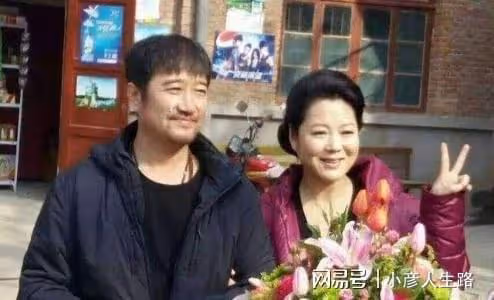 「農村一姐」王茜華：風光背後有心酸，二婚嫁導演苦盡甘來