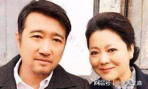 「農村一姐」王茜華：風光背後有心酸，二婚嫁導演苦盡甘來
