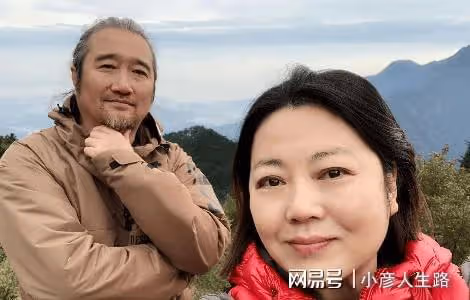 「農村一姐」王茜華：風光背後有心酸，二婚嫁導演苦盡甘來