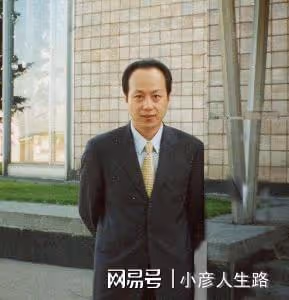羅京去世13年，曾經哭到暈厥的妻子改嫁富商，母親至今不知死訊