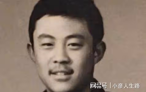 有種差距叫離婚12年,沈蓉至今未婚,侯勇卻已3婚,還娶90後嬌妻
