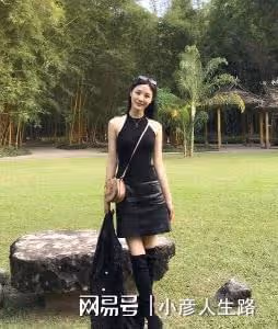 有種差距叫離婚12年，沈蓉至今未婚，侯勇卻已3婚，還娶90後嬌妻
