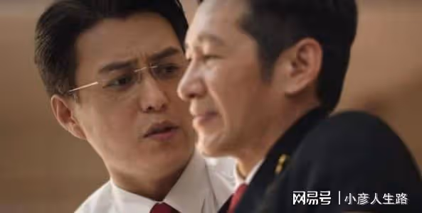 只會擠眉弄眼就別演戲了,《底線》的三位老戲骨告訴你啥叫演技