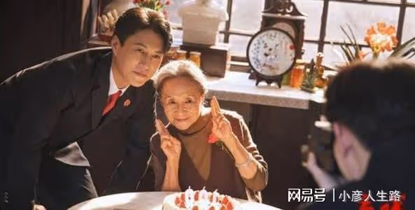 只會擠眉弄眼就別演戲了,《底線》的三位老戲骨告訴你啥叫演技