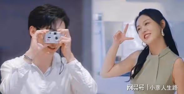 《心動的信號5》男3對女生做出彈臉蛋的舉動,行為輕浮惹爭議?