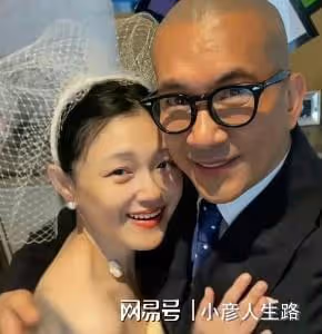 具俊曄曬向大S示愛視頻,鑽戒曝光不止紋身戒指,情書醞釀20年