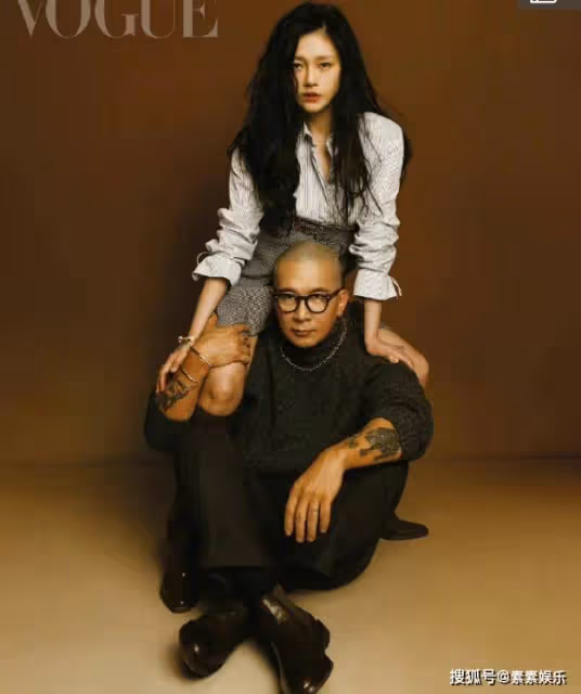 大S具俊曄婚後首個雜誌封面:造型大膽前衛,大S騎在老公身上