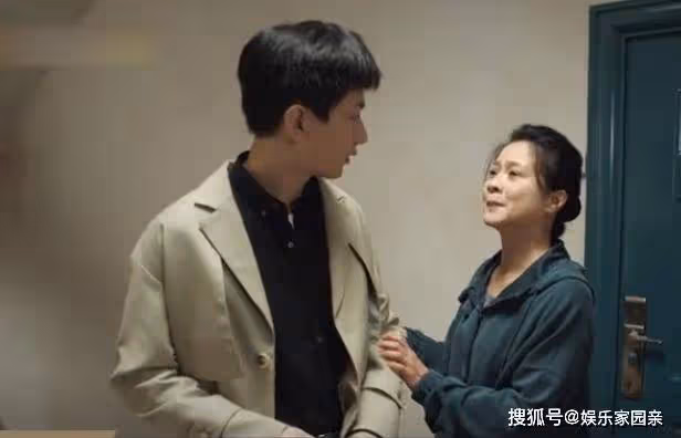 《底線》周亦安父親現身,母子二人被騙十幾年,葉芯幫其討回公道