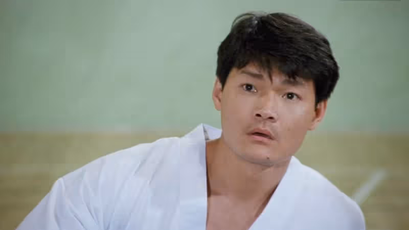 關淑儀爆紅時未婚生子，與曾志偉同乘遭質疑，生父曝光引嘩然，如今56歲與兒相依為命：我的人生我做主