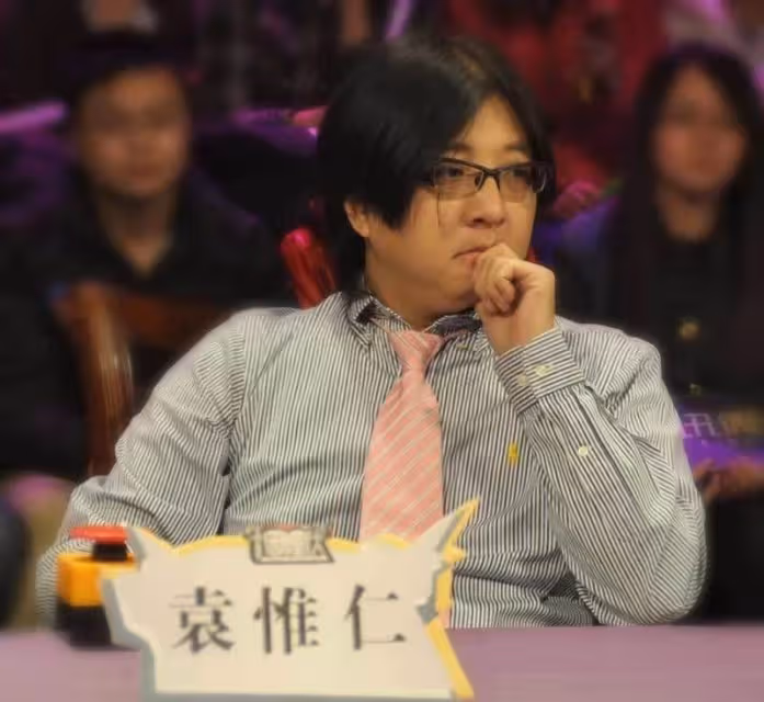 54歲袁惟仁突傳去世！年初成植物人臥病在床，前妻嚇壞二姐忙辟謠，兒子也澄清：爸爸沒事