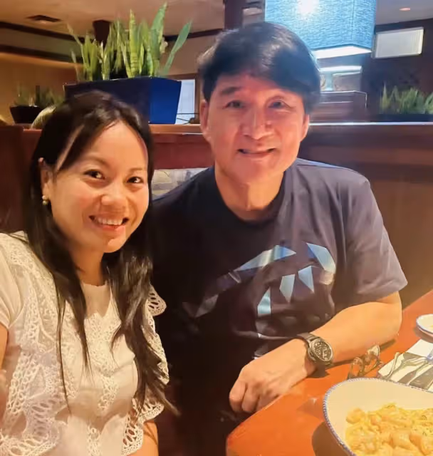 吃飯巧遇偶像！周華健與「女兒女婿一起吃飯」笑容燦爛　「親切和粉絲合照」61歲狀態超好