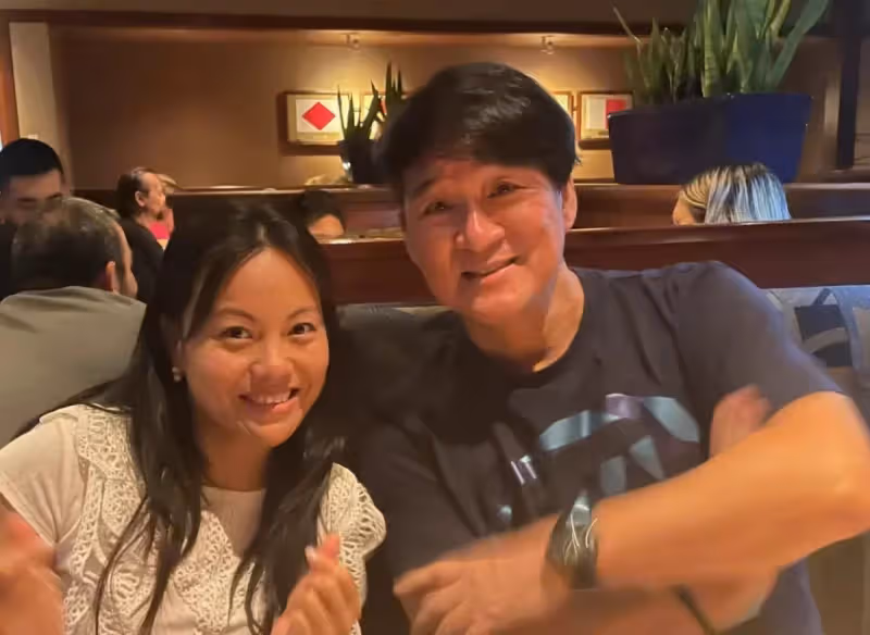 吃飯巧遇偶像！周華健與「女兒女婿一起吃飯」笑容燦爛　「親切和粉絲合照」61歲狀態超好