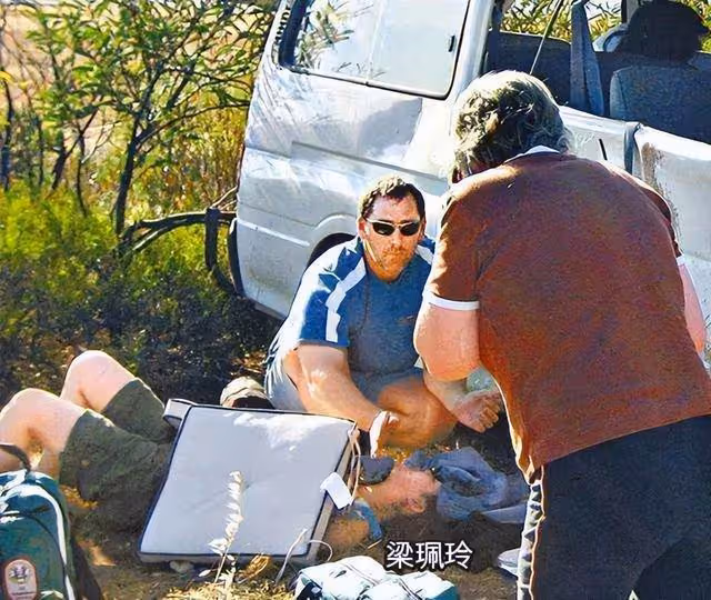 57歲TVB前知名花旦近況曝光!身形明顯發福,曾被目擊拄拐杖求醫