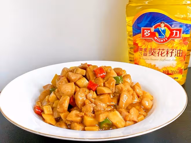 杏鮑菇炒雞丁