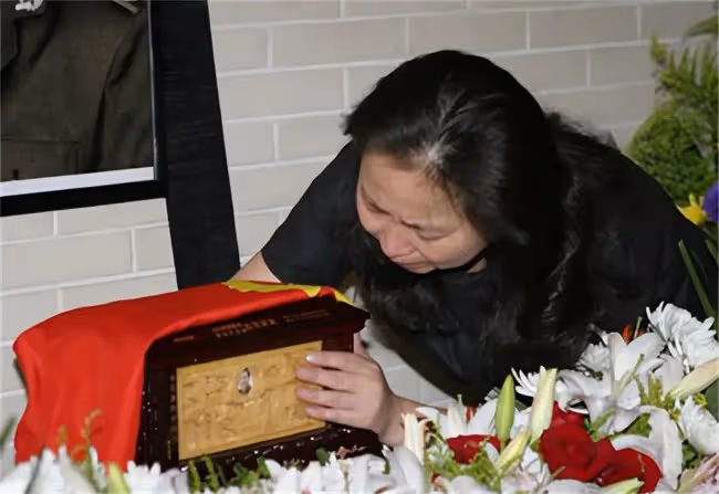 古月之死:得急病20分鐘後去世 生活習慣不太好