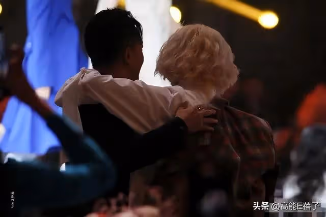 金希澈曬韓庚女兒出生伴手禮，庚澈是很體面的be？
