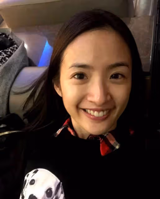 林依晨弟弟:與姐姐同框像兩代人,在明星姐姐的資助下成餐廳老闆