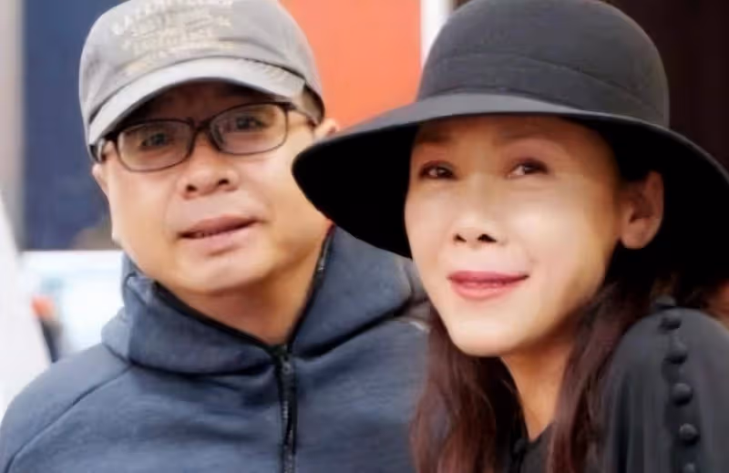 二十年後,再看看那英和田震各自的情況,一目了然