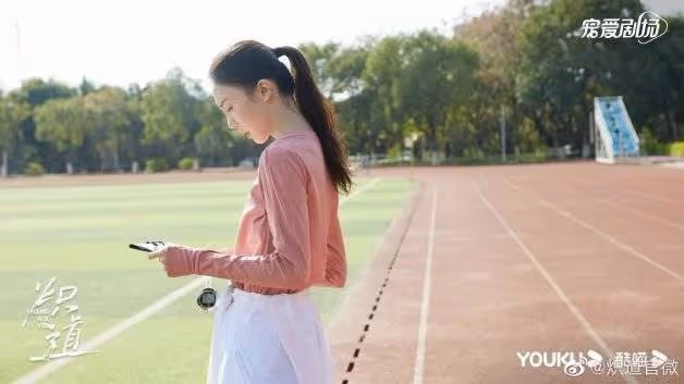 《熾道》金晨×王安宇10大看點!顏值姊弟戀天花板,珍珠吻和床單吻超欲