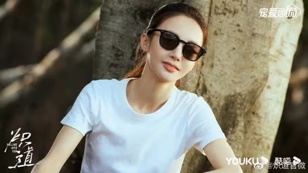 《熾道》金晨×王安宇10大看點！顏值姊弟戀天花板，珍珠吻和床單吻超欲