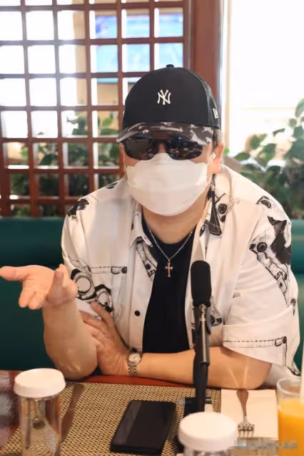 61歲「顛王」蔡楓華近況曝光!斥資六位數開演唱會:我沒有精神病