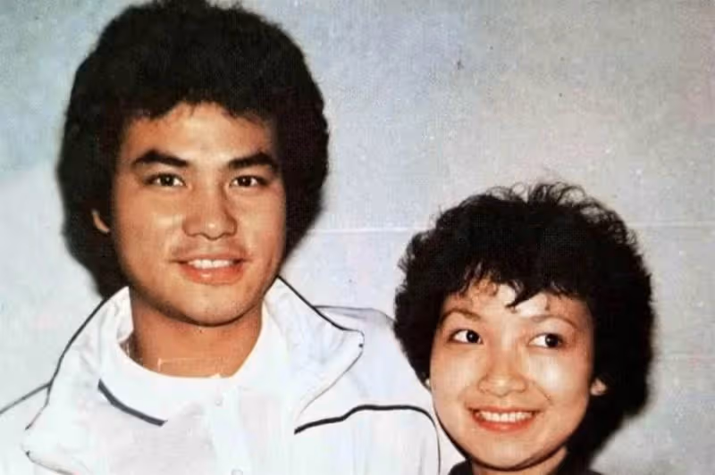 任達華:因愛不要孩子,50歲看到女兒時熱淚盈眶,愛妻子也愛女兒!
