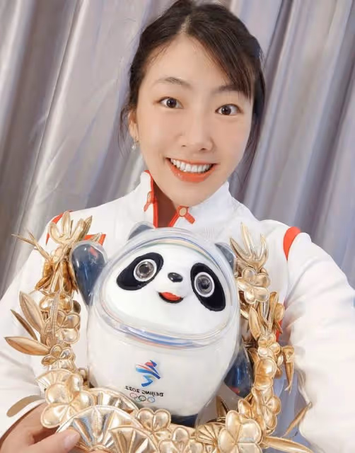 恭喜！奧運冠軍徐夢桃王心迪大婚，國慶期間辦豪華婚禮眾星送祝福