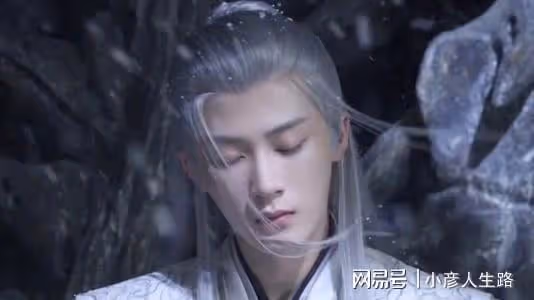 造型華麗畫風獨特，白鹿新片卻撞檔楊紫，全員神仙顏值《長相思》