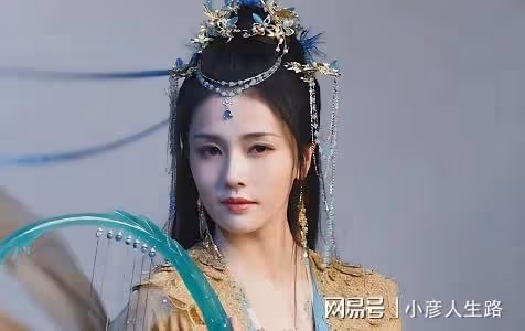造型華麗畫風獨特，白鹿新片卻撞檔楊紫，全員神仙顏值《長相思》