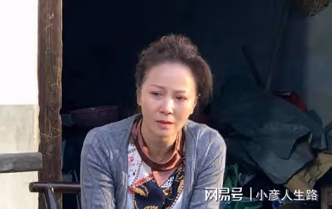 演員趙越:嫁二婚佟凡,結婚25年無兒無女,如今她還好嗎?