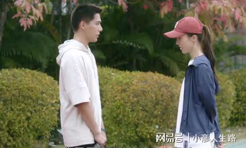《熾道》僅播4集，豆瓣清一色好評！金晨選中劇本抓到王炸了