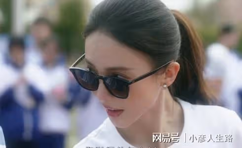 《熾道》僅播4集，豆瓣清一色好評！金晨選中劇本抓到王炸了