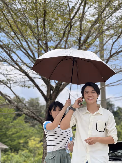 周旋3女享艷福　盛天俊演髮型師拜師學藝