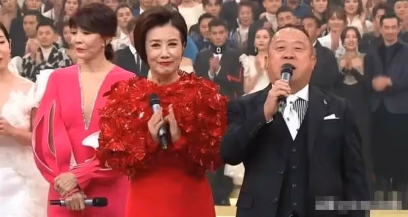 TVB阿姐汪明荃:兩度患癌,嫁給最搞笑唐僧,75歲生日與愛犬作伴