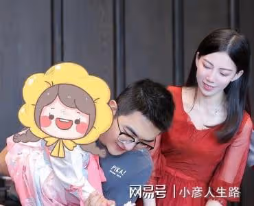 還記得「不倒翁小姐姐」?婚前很有靈性,婚後眼裡沒光,牙變突出