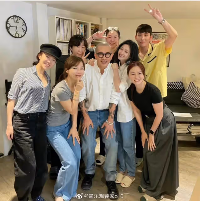 大S封面美照被疑修圖　幕後花絮照揭「真面目」